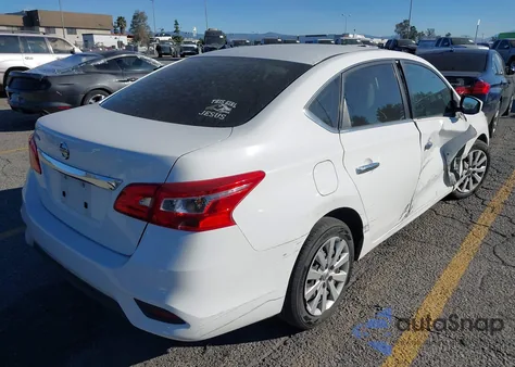 2017 Nissan Sentra S из США, поврежденный, VIN 3N1AB7AP4HY255631